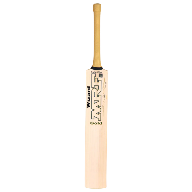 MRF Wizard Gold cricket bat, showing the fine quality English Willow and the large sweet spot.